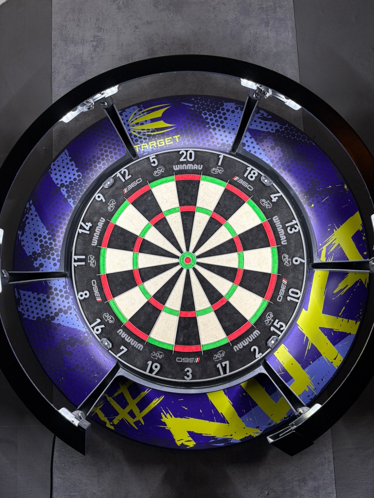 Dartbord TE KOOP., Ophalen, Zo goed als nieuw, Dartbord