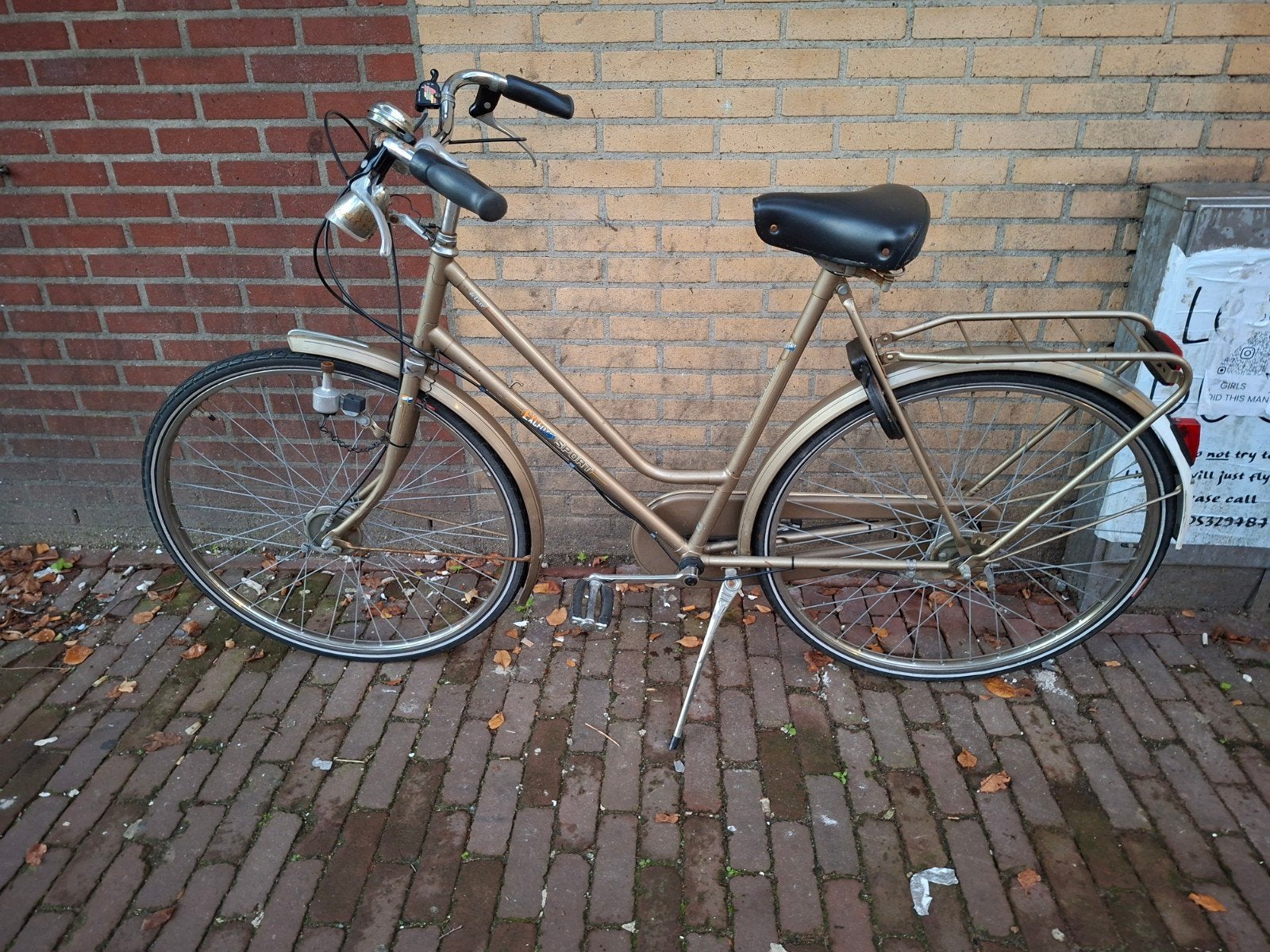 Nette Damesfiets 28 inch 3 versnellingen, Fietsen en Brommers, 51 tot 55 cm, Ophalen, Trommelrem
