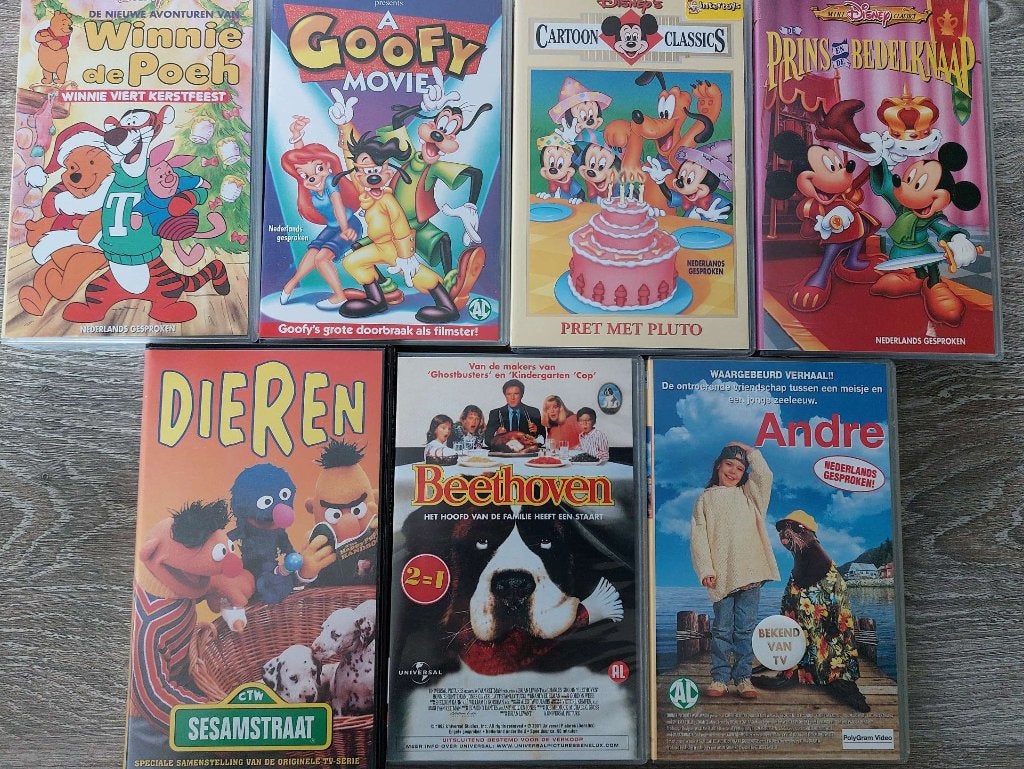 7 Kinderfilms Disney etc VHS zie foto's - Alle Leeftijden, Cd's en Dvd's, Alle leeftijden, Ophalen of Verzenden, Zo goed als nieuw