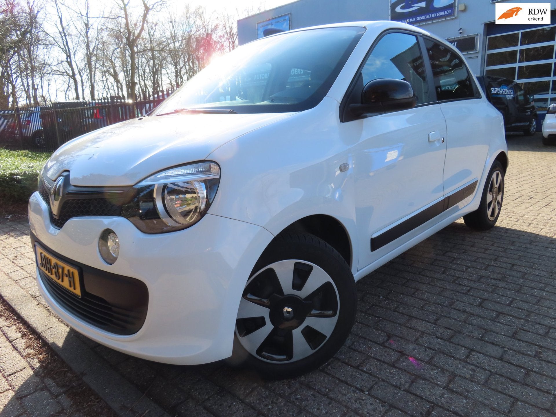 Renault TWINGO 1.0 SCe Dynamique, Gebruikt, Euro 6, 840 kg, 4 stoelen