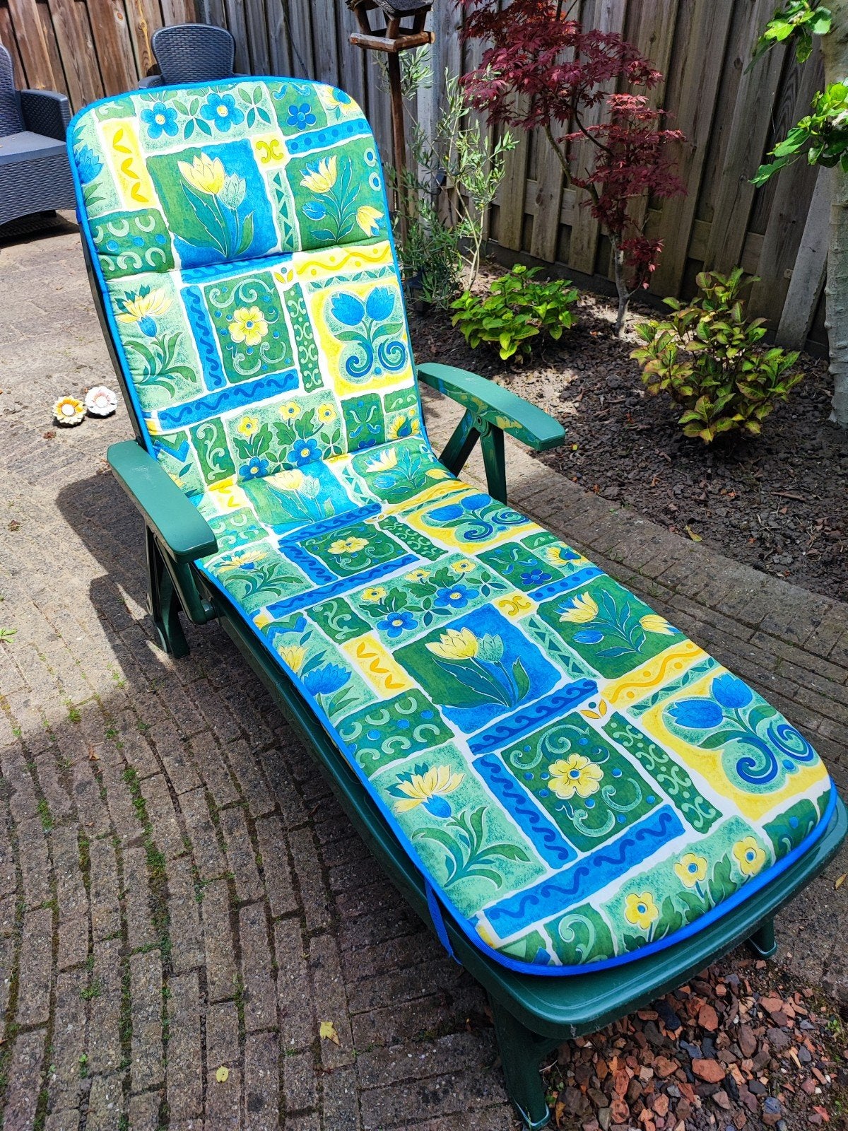 Opvouwbaar ligbed inclusief kussen, merk Jardin, Ophalen, Zo goed als nieuw, Kunststof
