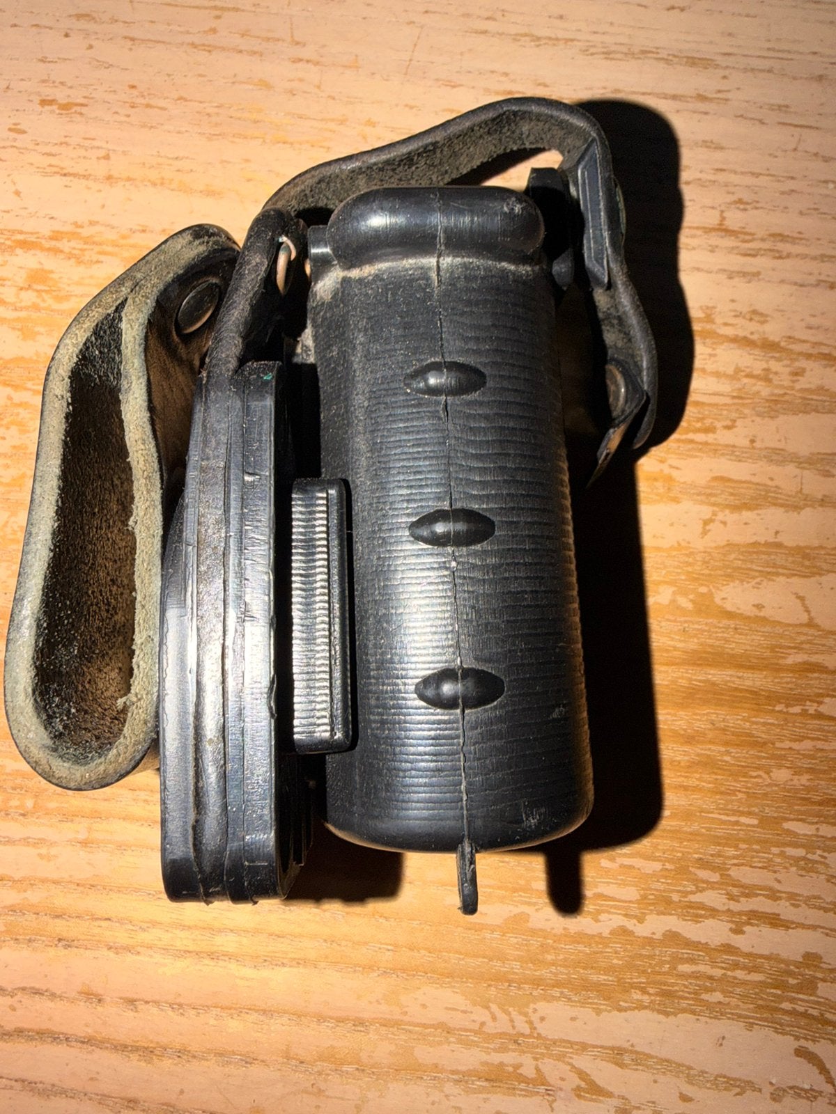 Te koop zeer nette Pepperspray holster, Ophalen of Verzenden, Zo goed als nieuw, Overige typen, Overige merken