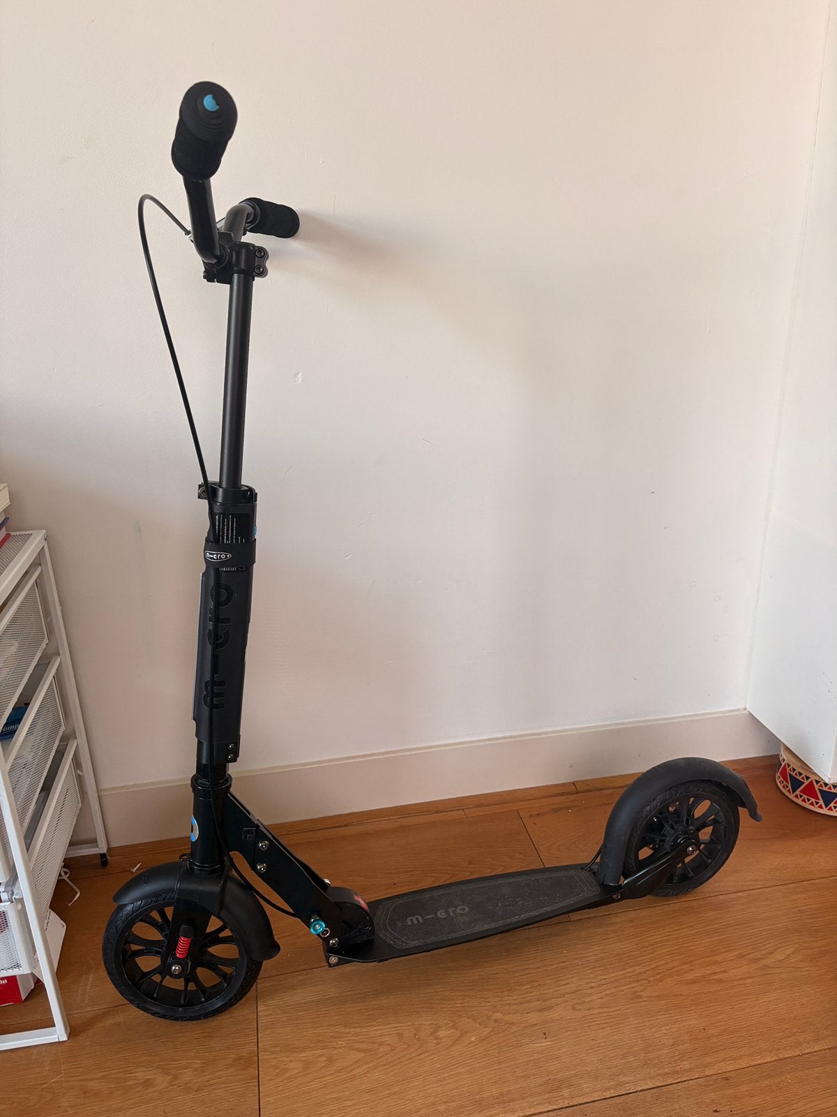 Micro Step Metropolitan Deluxe, Fietsen en Brommers, Ophalen, Zo goed als nieuw, Gewone step
