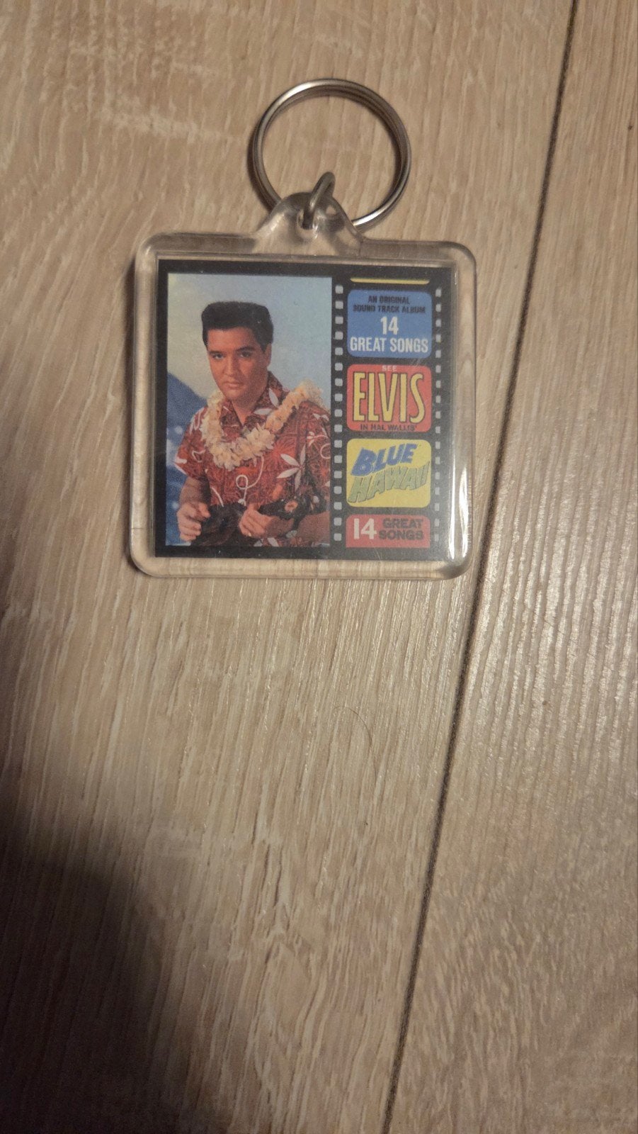 Elvis Presley Blue Hawaii sleutelhanger, Ophalen of Verzenden, Gebruikt