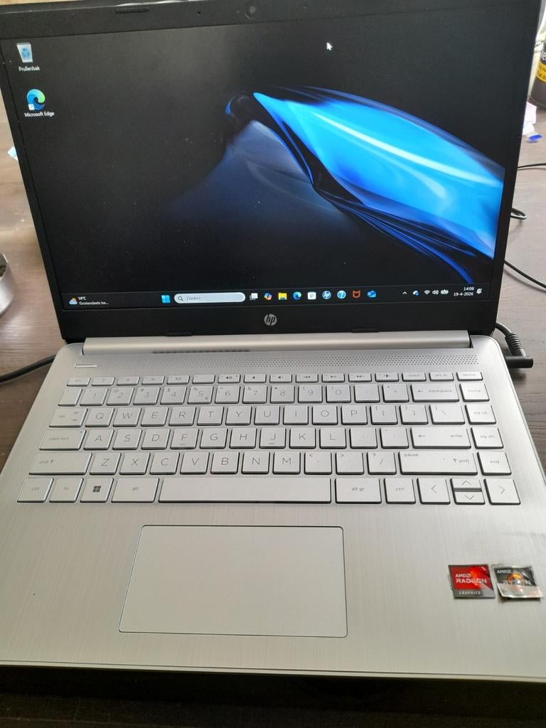 Hp 14S 8GB 500 gb hd

Win 11 Home, Ophalen of Verzenden, 15 inch, 2 tot 3 Ghz