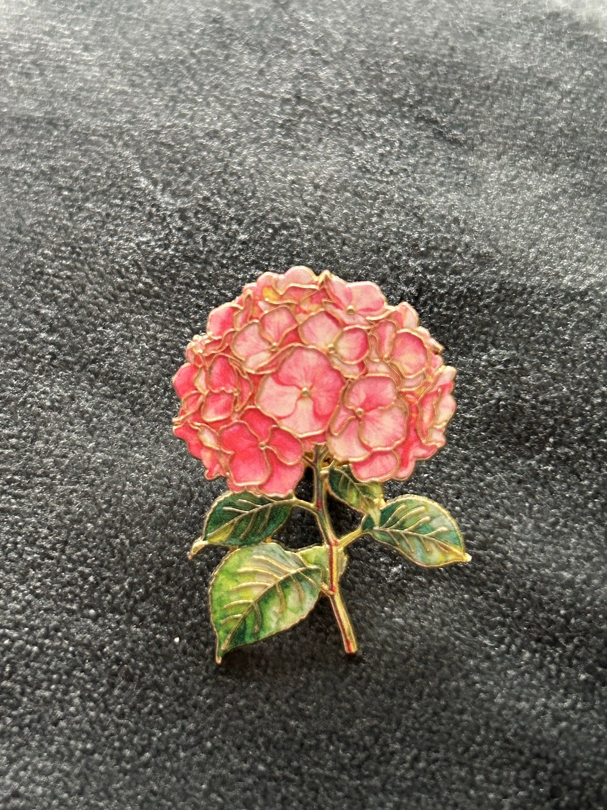 Prachtige roze hortensia broche pin, Overige materialen, 4 tot 7 cm, Nieuw, Ophalen of Verzenden