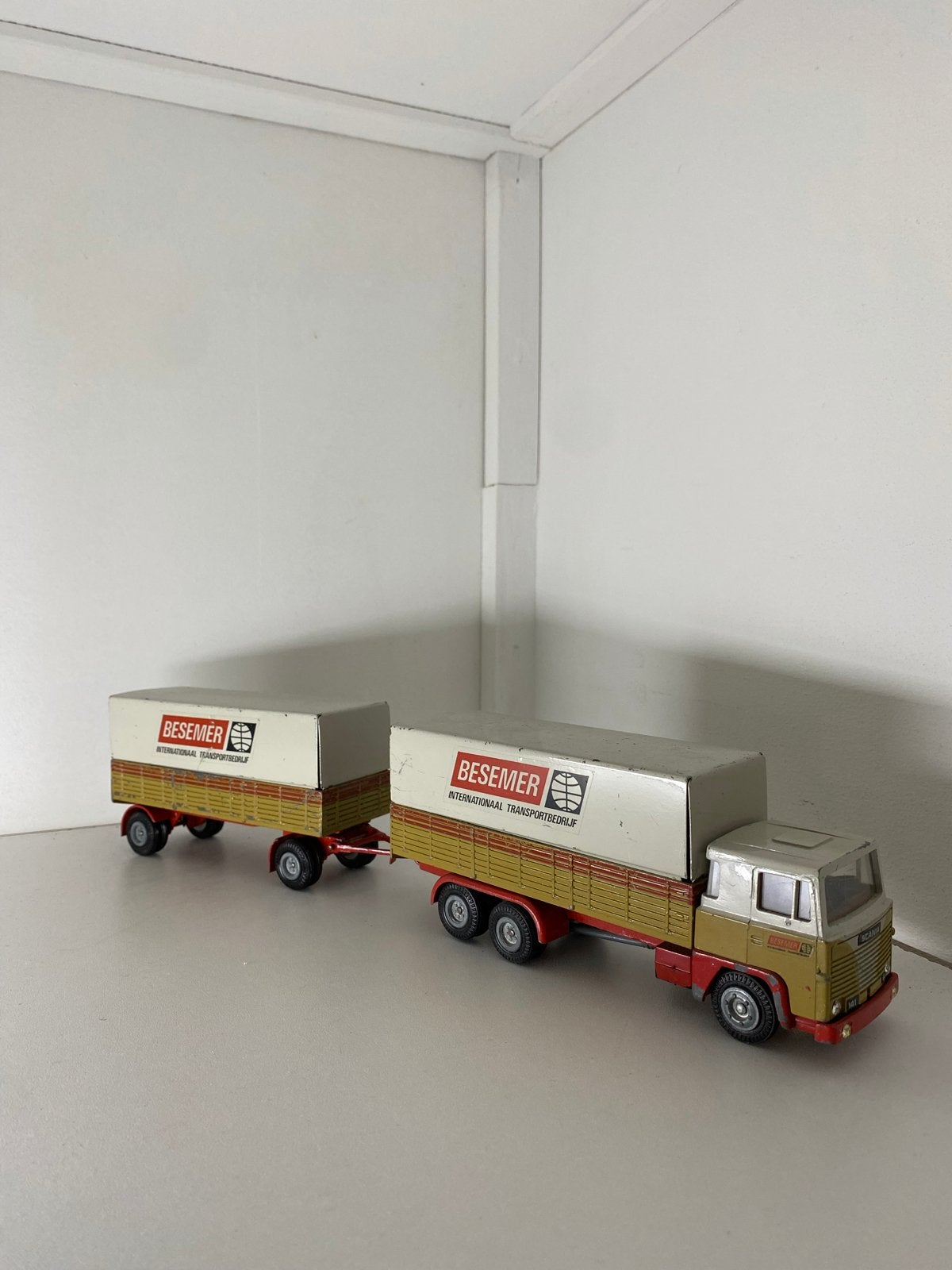 Scania 141 V8 Besemer InternationaalTransport Vrachtwagen, Overige merken, Gebruikt, 1:50 of kleiner, Ophalen of Verzenden