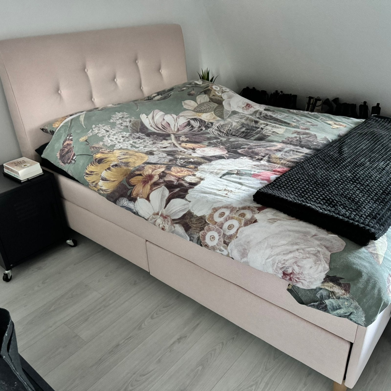 Boxspring, Huis en Inrichting, Slaapkamer | Complete slaapkamers, Ophalen, Zo goed als nieuw, Tweepersoons