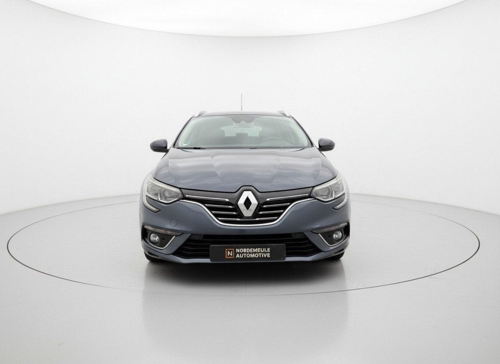Renault MEGANE 1.5 DCI BOSE. TREKHAAK, MASSAGE, NAVI, Voorwielaandrijving, Gebruikt, 4 cilinders, Origineel Nederlands