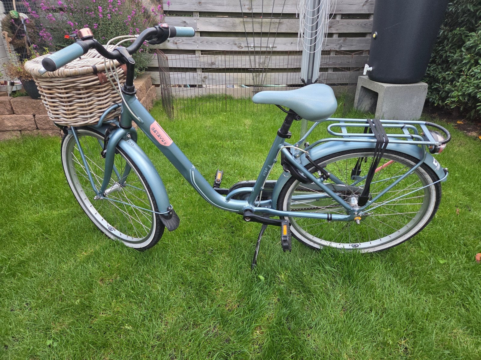 Batavus 24inch meisjes fiets., Ophalen, Terugtraprem, Versnellingen, Batavus