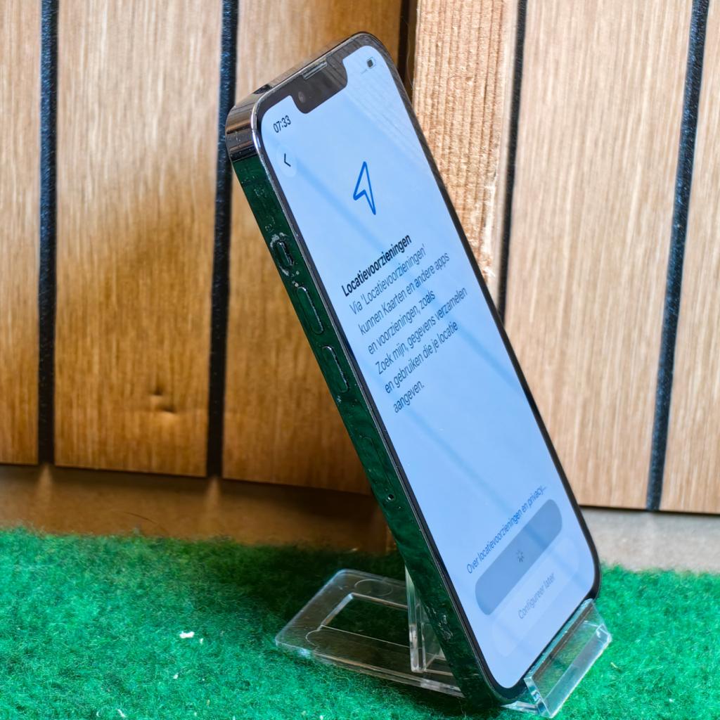 Apple iPhone 13 Pro 256GB iOS 26 - In Nette Staat, Apple, Zo goed als nieuw, Support@apple.com, One Apple Park Way
Cupertino, CA 95014
United States