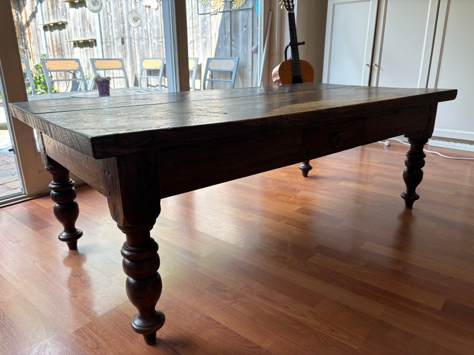 Robuuste, stoere, massieve teakhouten salontafel, Ophalen, 100 tot 150 cm, Koloniaal, Teakhout