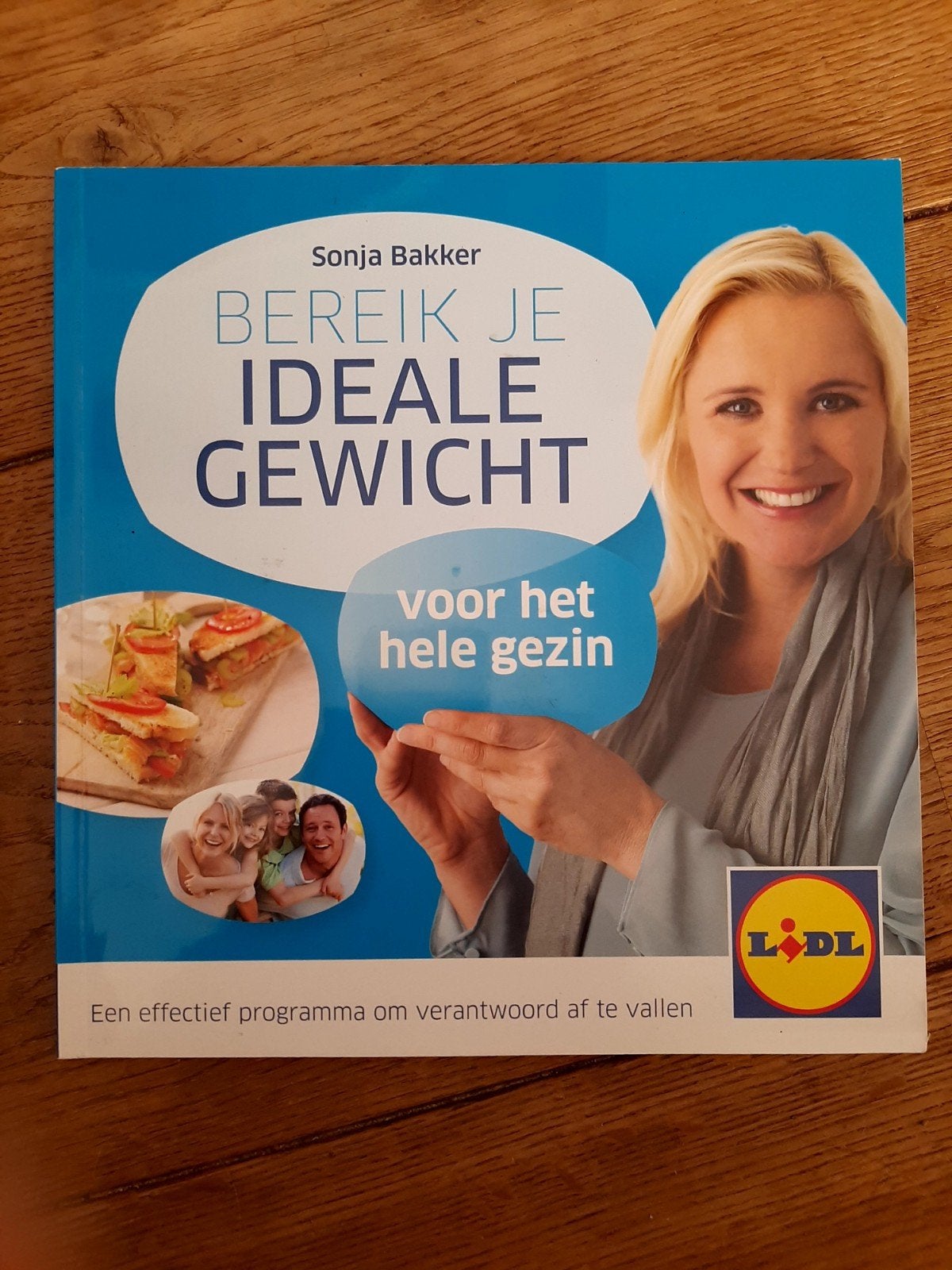 Bereik je ideale gewicht - Sonja Bakker (Lidl), Ophalen of Verzenden, Zo goed als nieuw, Dieet en Voeding, Sonja Bakker