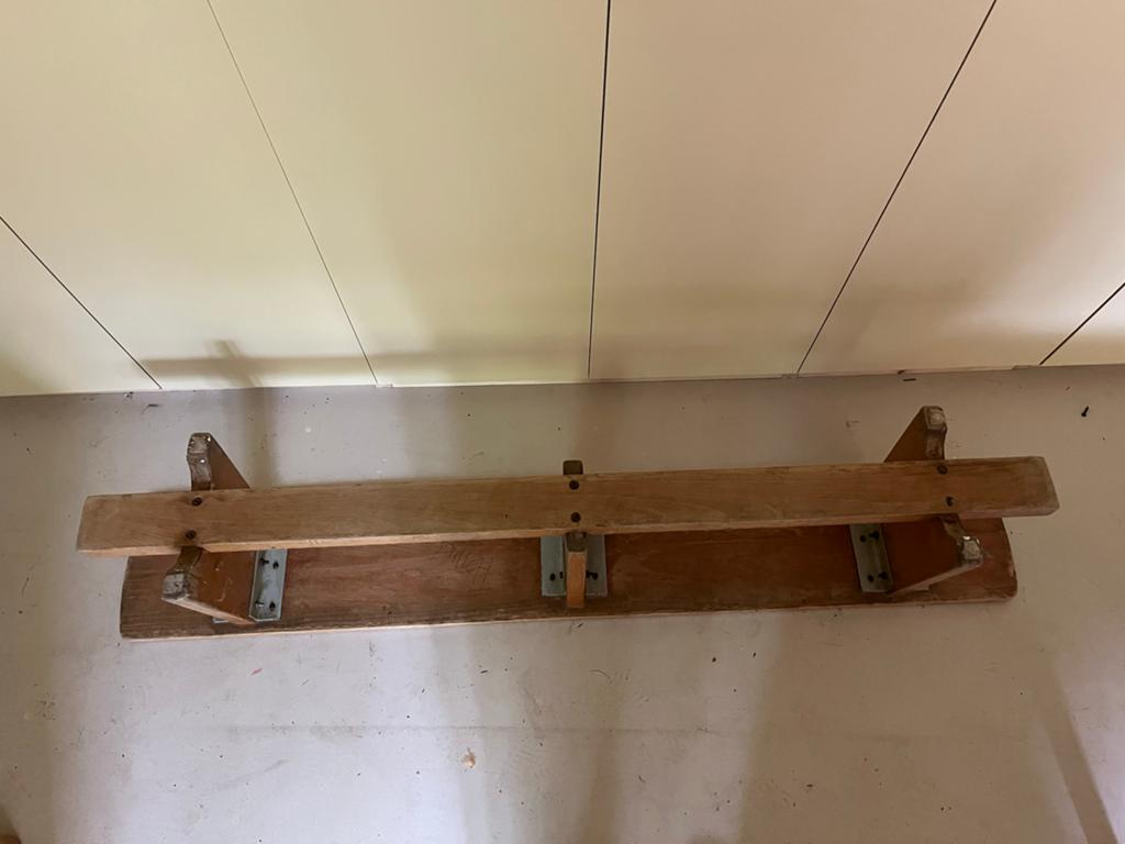 Vintage schoolbankje / evenwichtsbalk, Antiek en Kunst, Antiek | Meubels | Stoelen en Banken, Ophalen of Verzenden