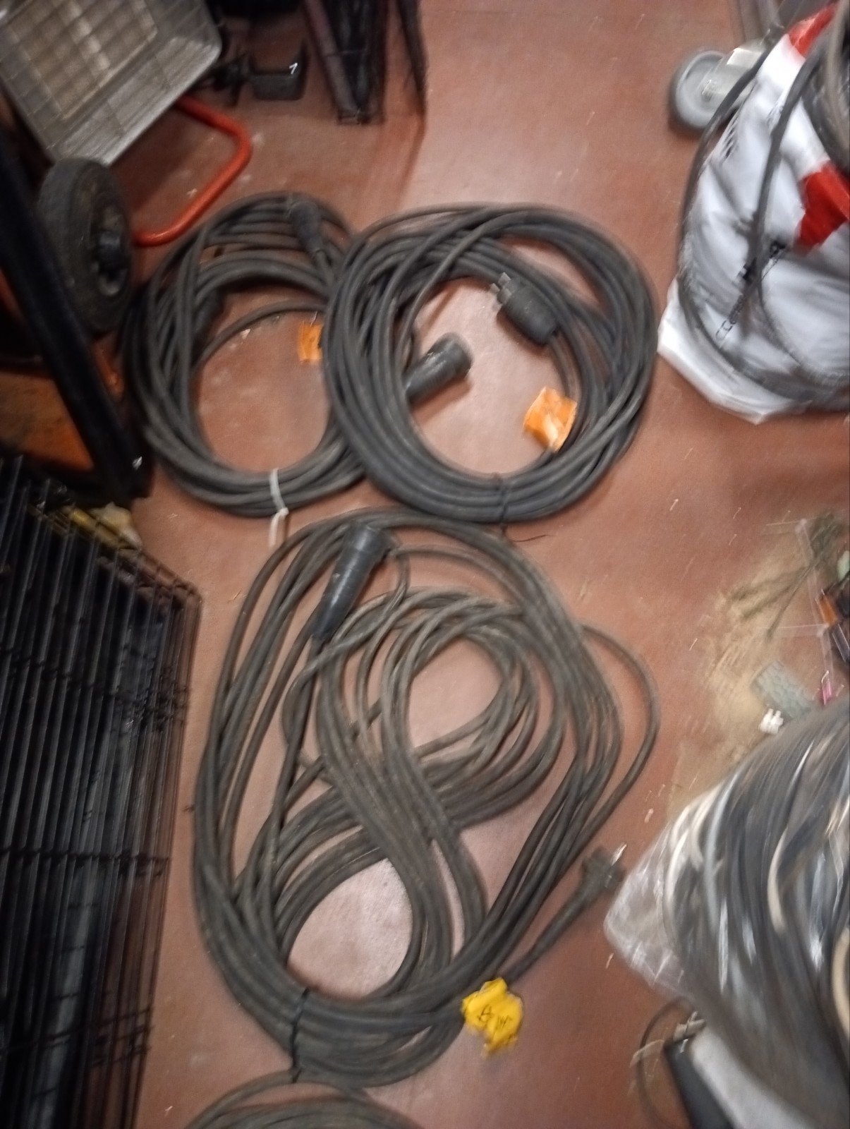 verlengkabels  soepele. 2,50 en 1,50 mm, Ophalen, Zo goed als nieuw, Kabel of Snoer
