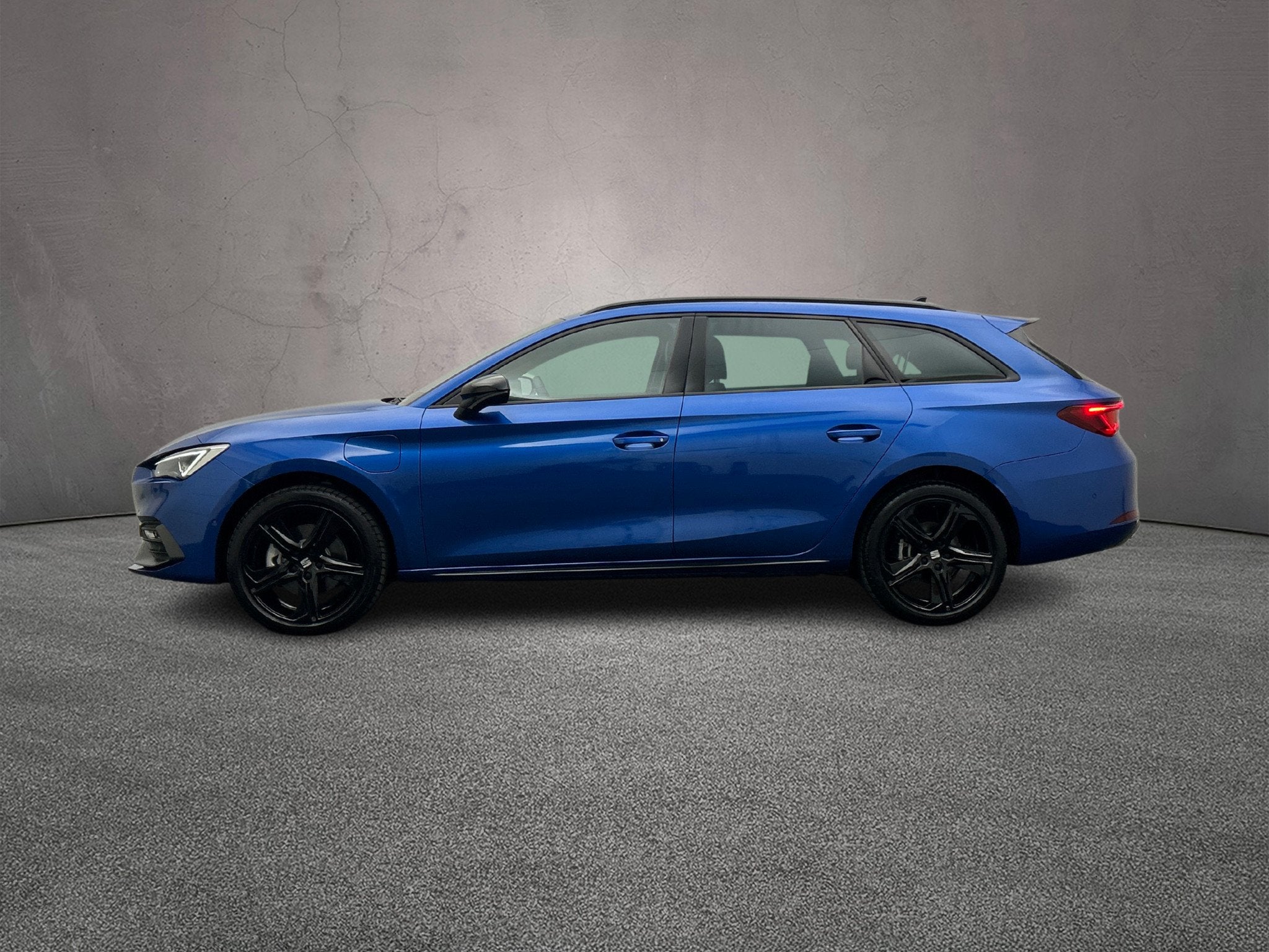 SEAT Leon Sportstourer, Euro 6, 4 cilinders, 1616 kg, Origineel Nederlands