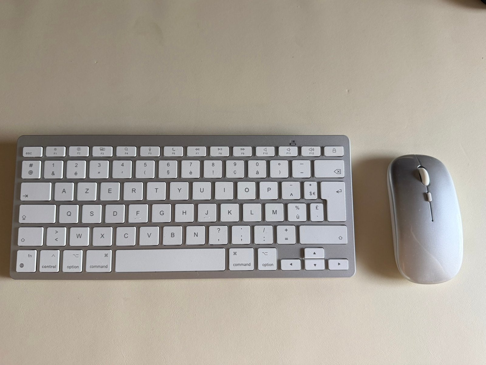 Toetsenbord en muis voor Apple (remake), Ophalen of Verzenden, Azerty, Nieuw, Draadloos