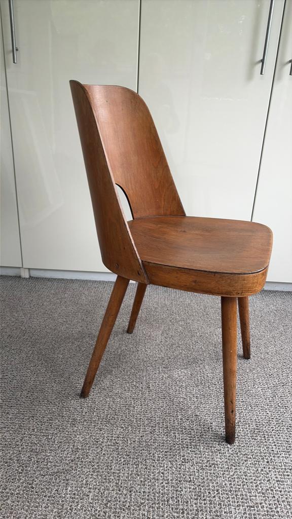 Thonet stoel, Ophalen