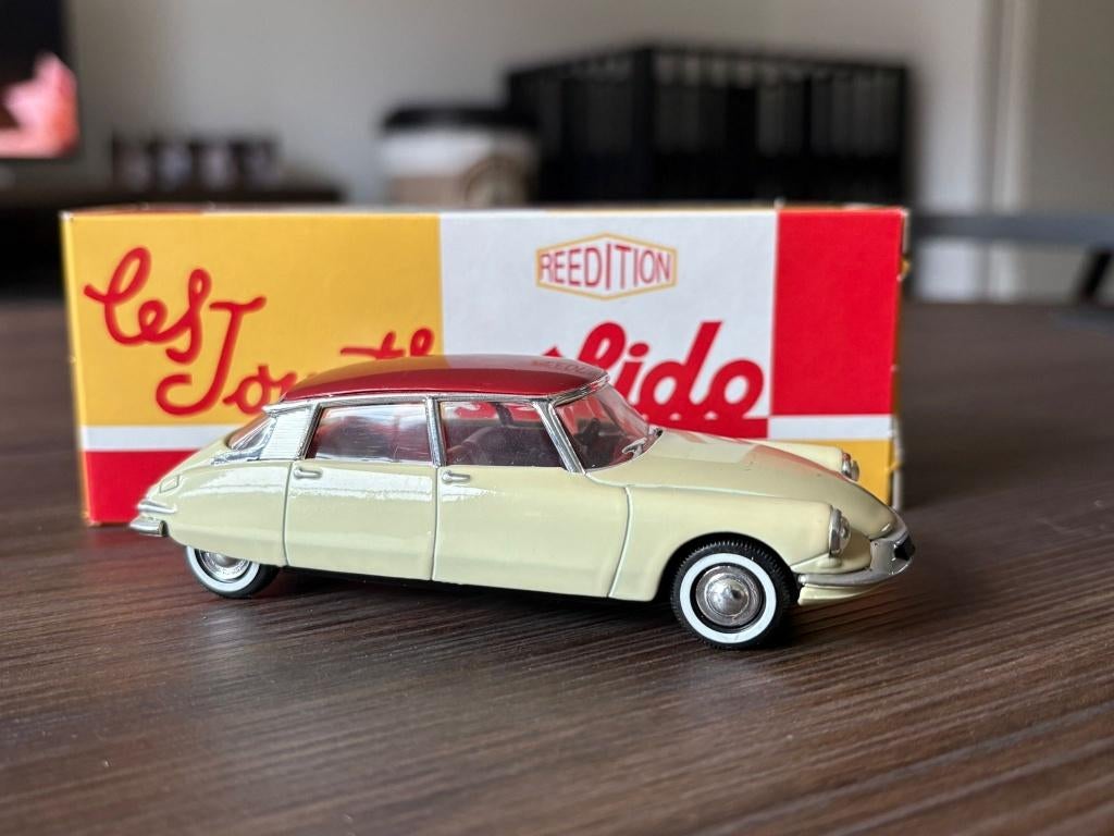 Citroen DS, Hobby en Vrije tijd, Modelauto's | 1:43, Ophalen of Verzenden, Nieuw, Auto, Solido