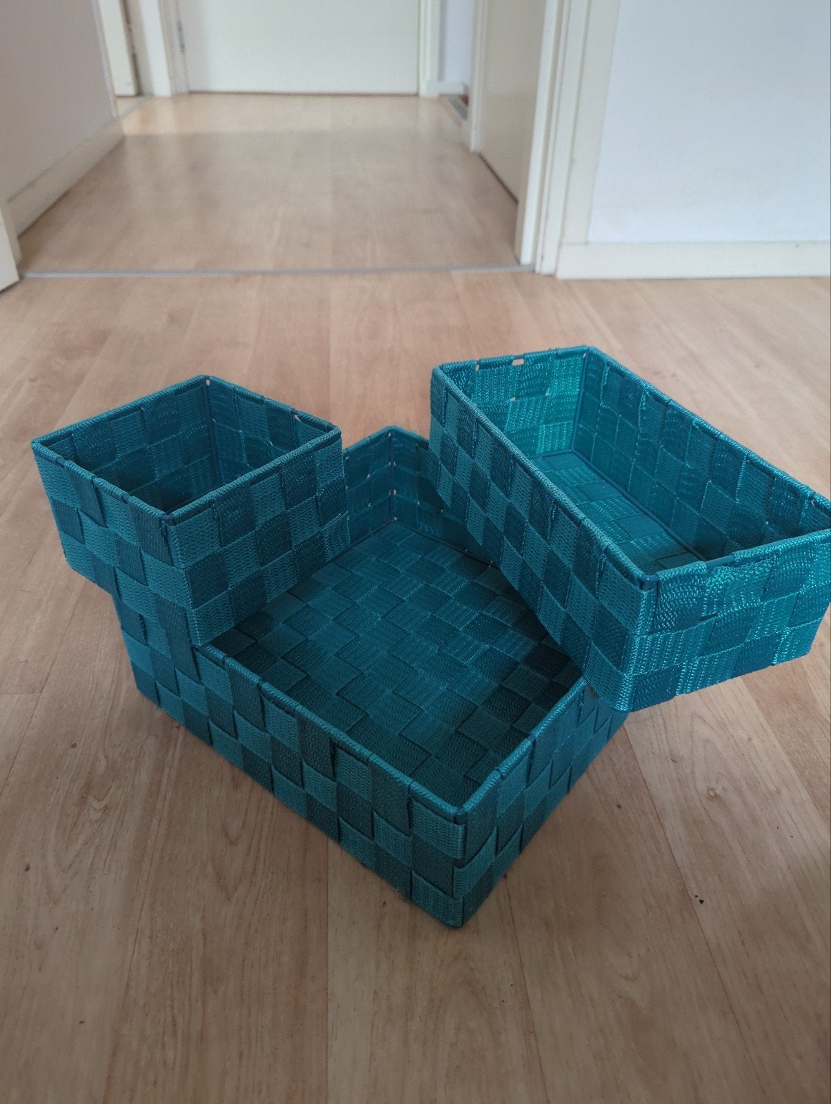 3 mandje turquoise, Huis en Inrichting, Woonaccessoires | Schalen en Manden, Ophalen, Overige materialen, Gebruikt, Gevlochten