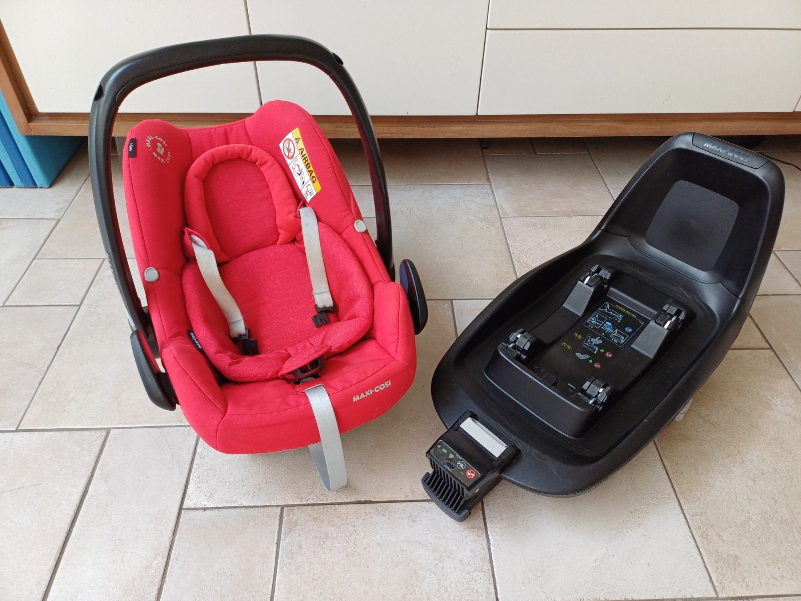 Maxi‑Cosi Rock + FamilyFix Base, Kinderen en Baby's, Autostoeltjes, Ophalen, 0 t/m 13 kg, Maxi-Cosi, Isofix