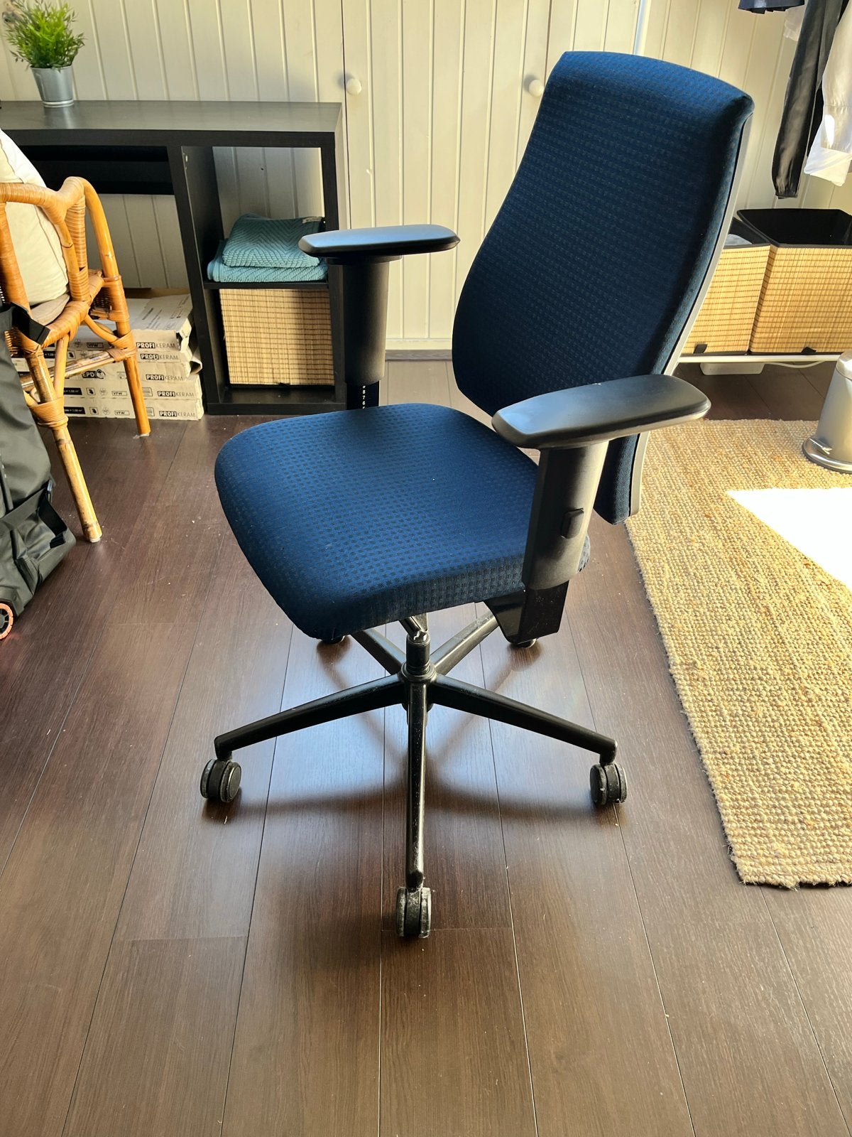 Interstuhl bureaustoel, Ophalen, Gebruikt, Blauw, Bureaustoel