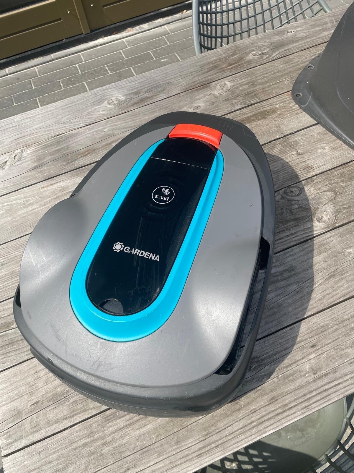 Gardena robotmaaier smart sileno city 250m², Ophalen, Gebruikt, 20 tot 25 cm, Bestuurbaar via app