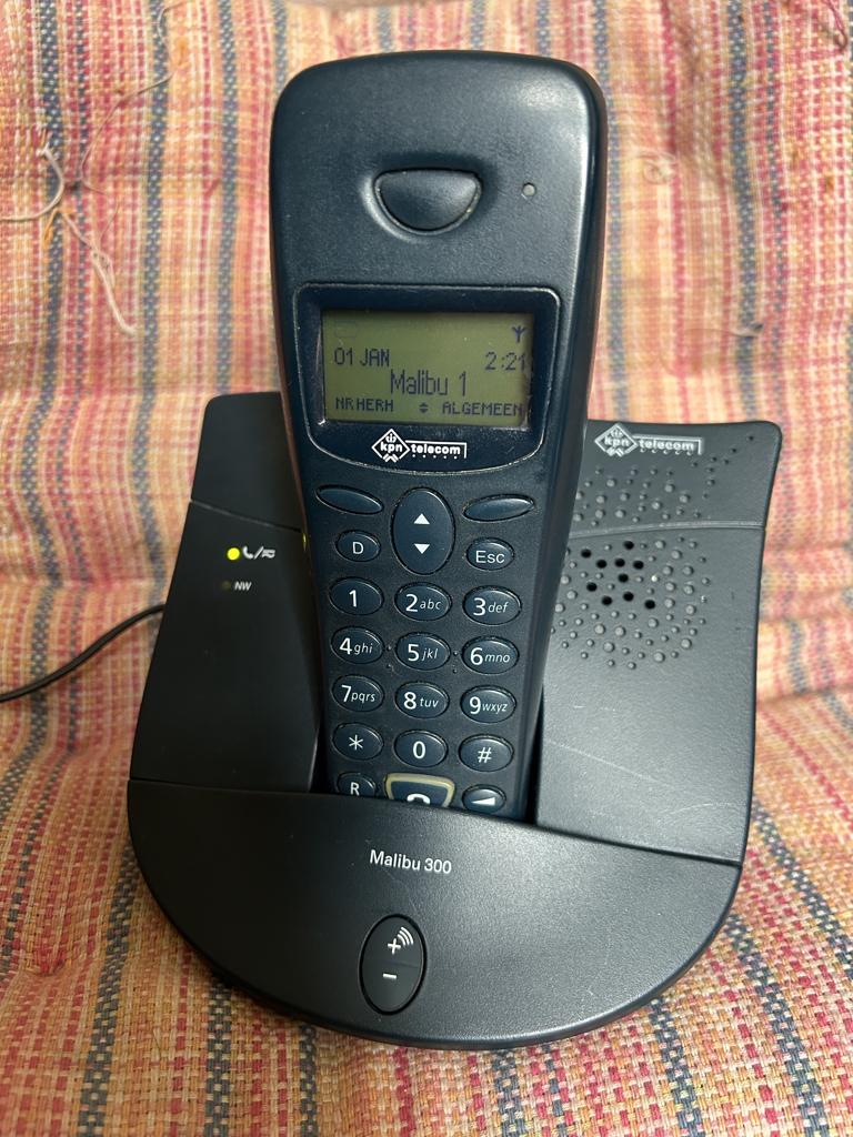 Telefoon draadloos KPN Malibu 300, Telecommunicatie, Vaste telefoons | Handsets en Draadloos, Ophalen of Verzenden, Gebruikt, 1 handset