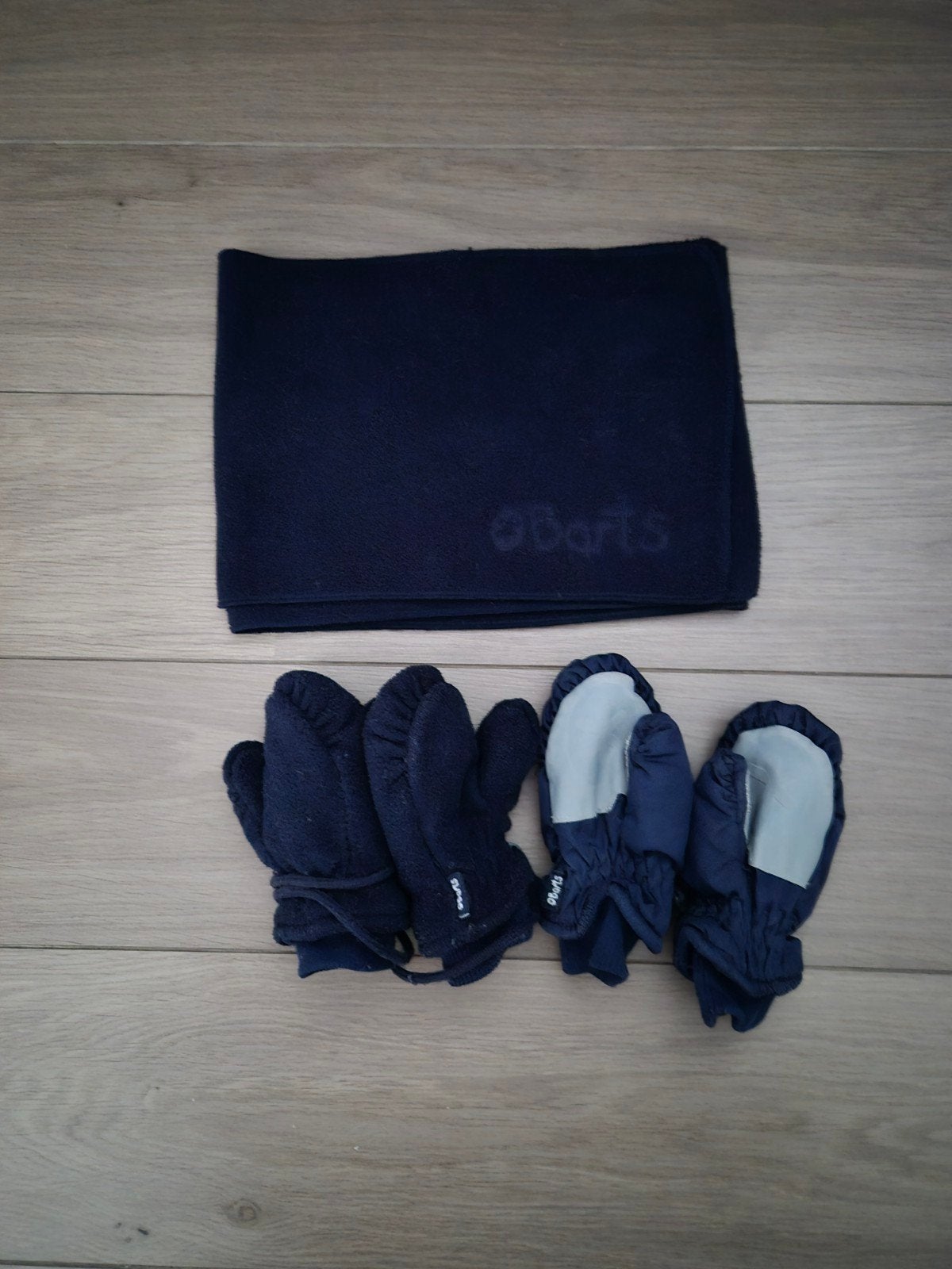 Barts wanten handschoenen 2-3 jaar fleece en nylon sjaal, Kinderen en Baby's, Setje, Jongen of Meisje, Ophalen of Verzenden, Zo goed als nieuw