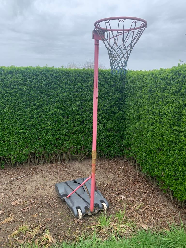 GRATIS Basket voor buiten, Ophalen, Gebruikt, Ring, Bord of Paal