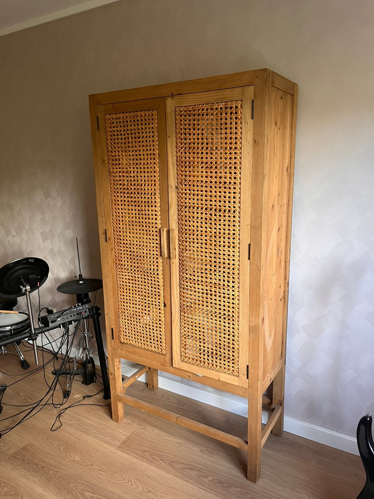 Rotan kast, Ophalen of Verzenden, Zo goed als nieuw
