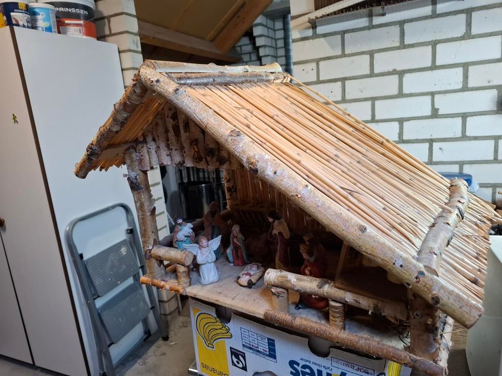Kerststal met 10 beeldjes., Verzamelen, Ophalen, Beeld(je)