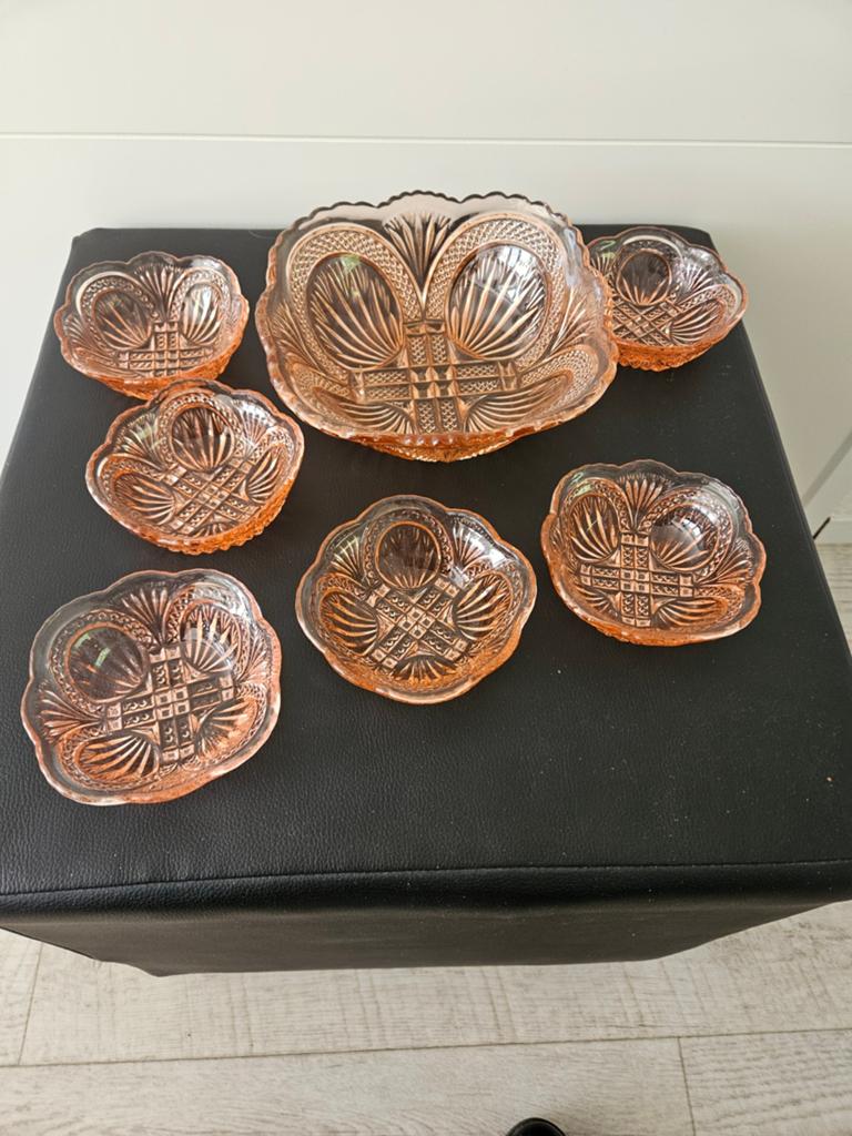 schaal met art-deco patroon met 6 kleine schaaltjes, Ophalen of Verzenden
