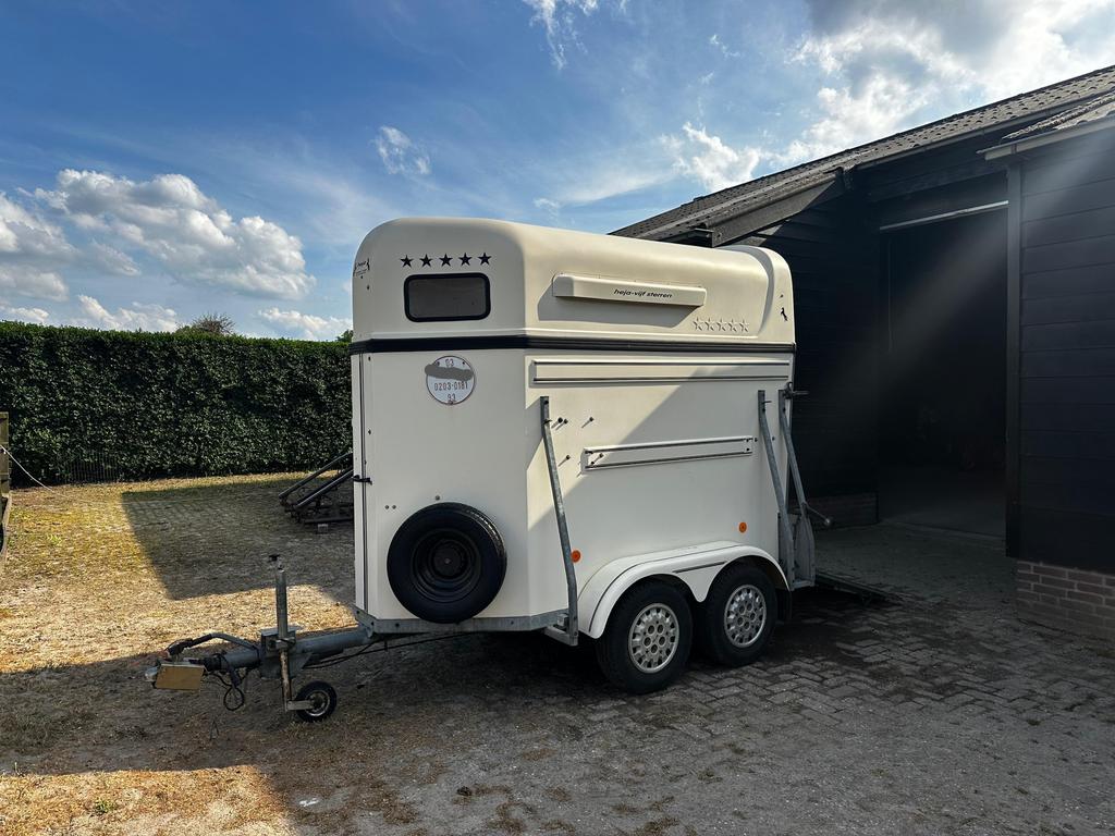 1,5 paards trailer, Ophalen of Verzenden, Zo goed als nieuw