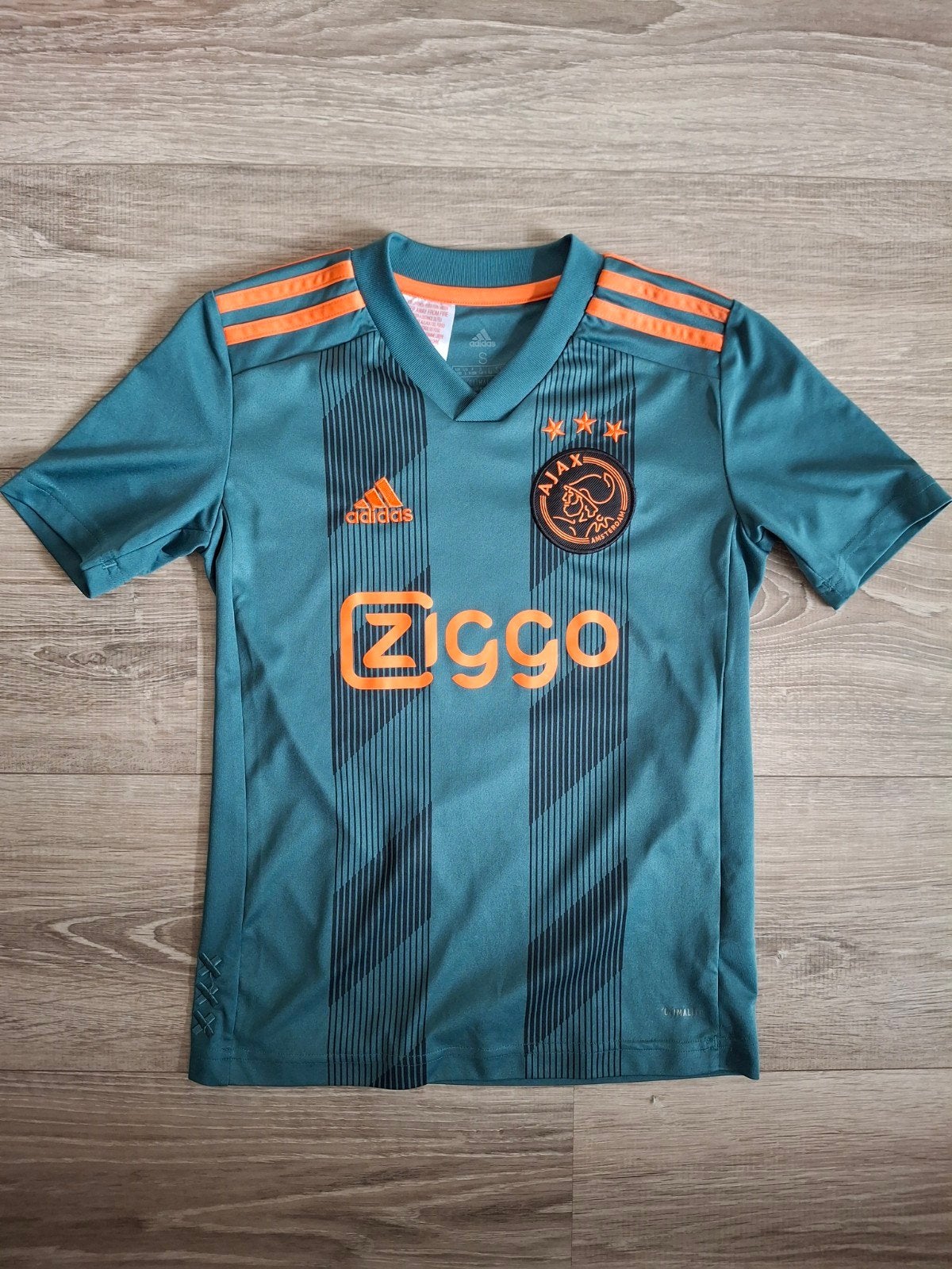 Ajax uitshirt kids maat S ( 7 tot 9 jaar ), Kinderen en Baby's, Kinderkleding | Overige, Ophalen of Verzenden, Zo goed als nieuw