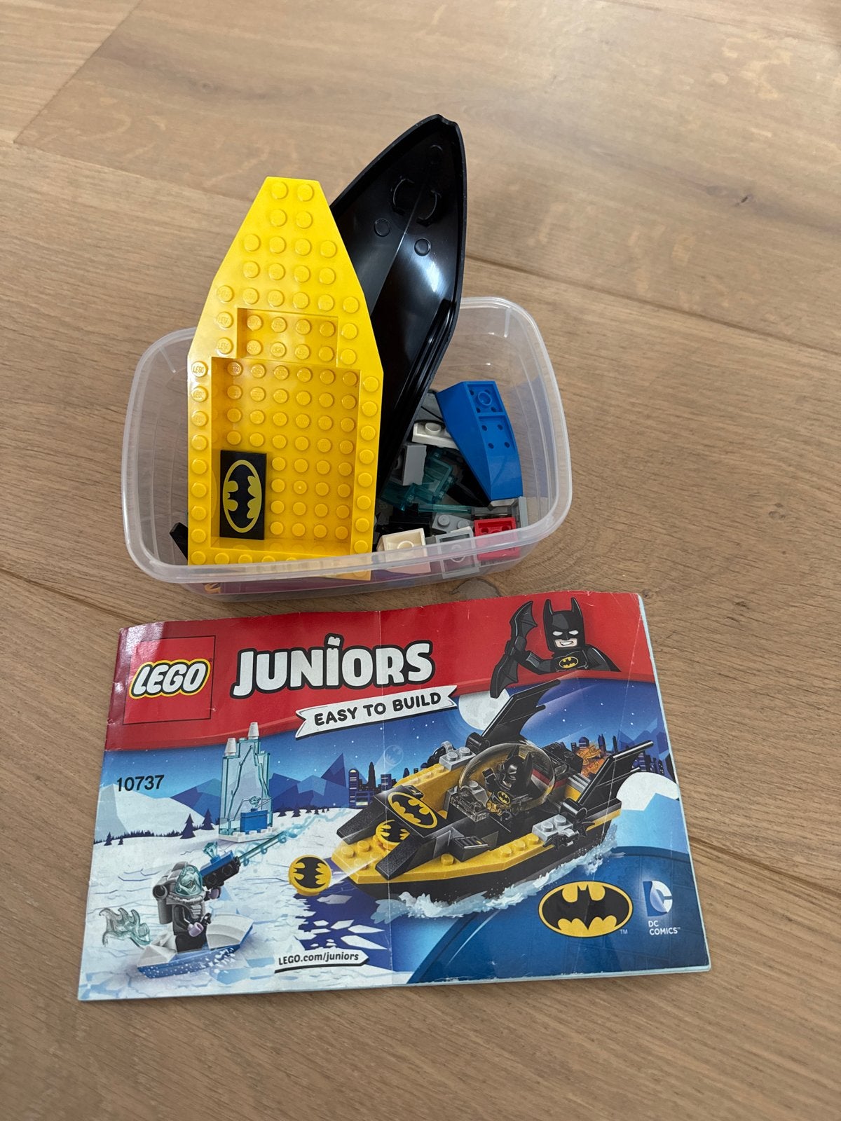 Lego Juniors 10737 Batman vs. Mr. Freeze compleet, Ophalen of Verzenden, Gebruikt