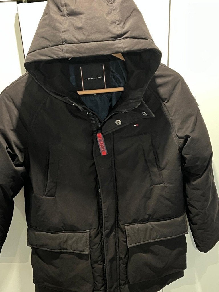 Tommy Hilfiger Winterjas - Zo goed als nieuw - maat 152, Ophalen, Zwart, Tommy Hilfiger, Overige maten