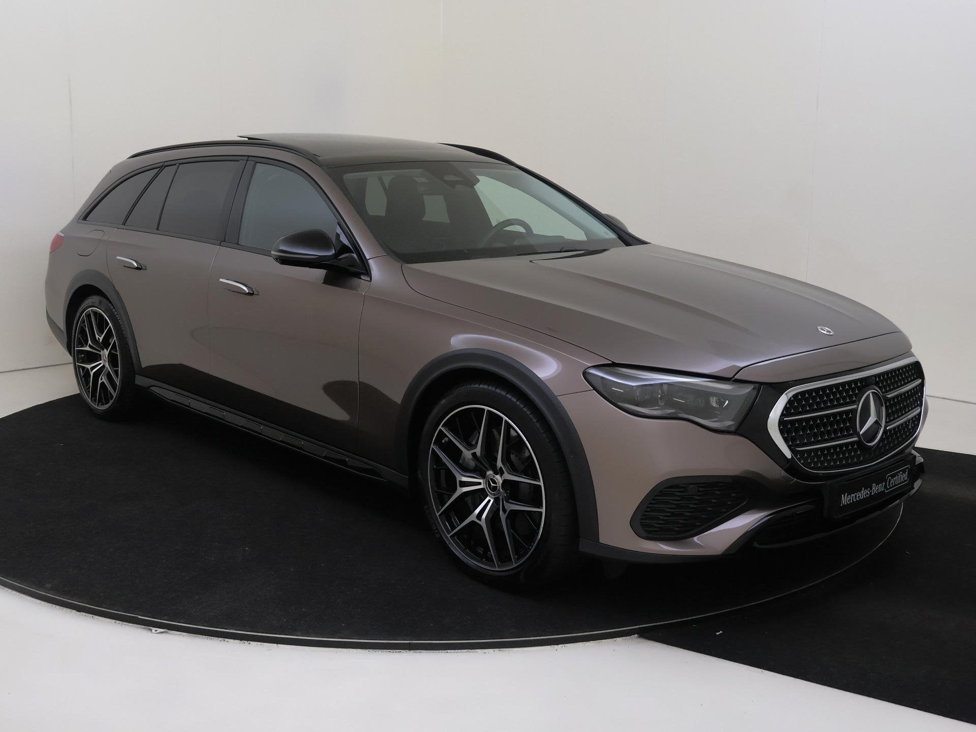 Mercedes-Benz E-klasse All-Terrain 300 de 4MATIC / Panoramad, Auto's, Automaat, 4 cilinders, Bruin, Vierwielaandrijving