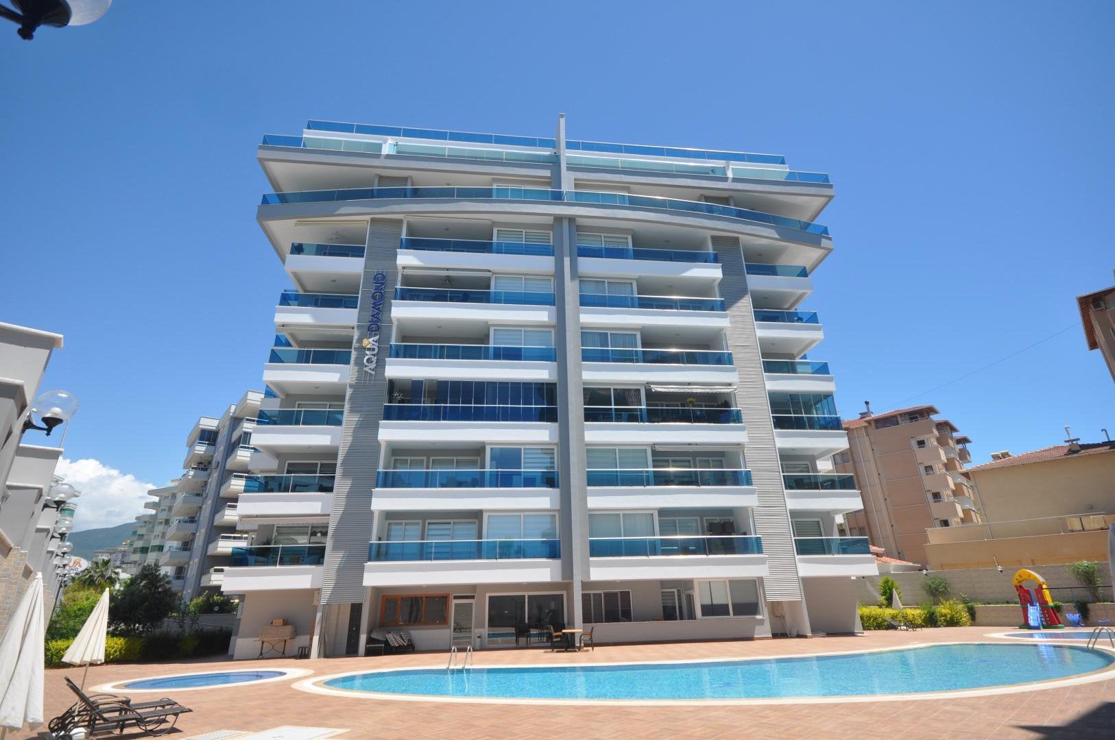 Luxe wonen slechts 50 meter van t strand Alanya Turkije, Ophalen of Verzenden