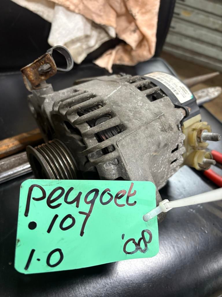 Dynamo voor Peugeot 107, Citroën C1, Toyota Aygo (2005-2014), Ophalen of Verzenden, Gebruikt, Peugeot