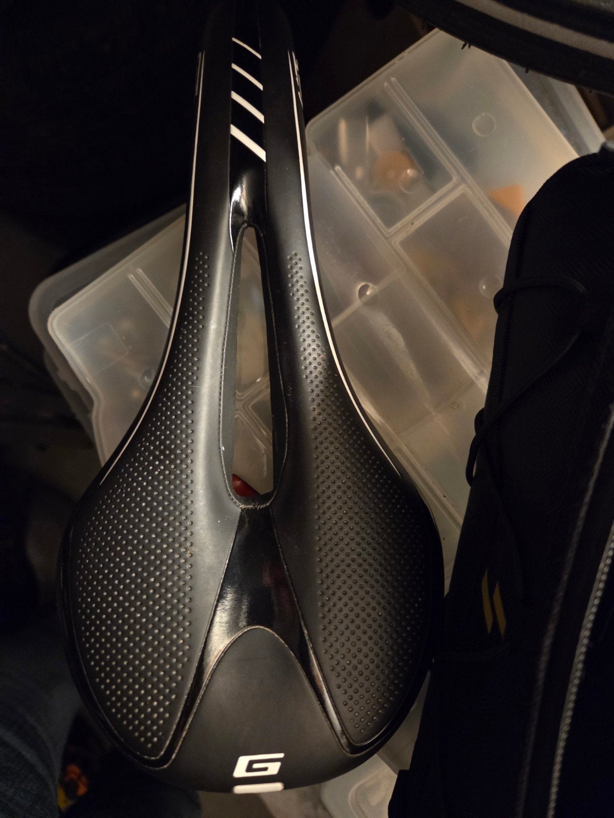 Zadel voor racefiets, MTB of gravelbike, Fietsen en Brommers, Fietsonderdelen, Gebruikt, Kunststof, Racefiets, Zadel