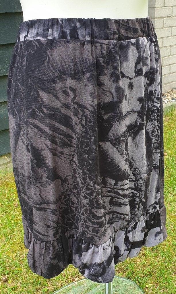 Transfer mooie grijs zwarte rok stretch 44 L XL, Kleding | Dames, Rokken, Verzenden, Zwart, Maat 42/44 (L), Zo goed als nieuw