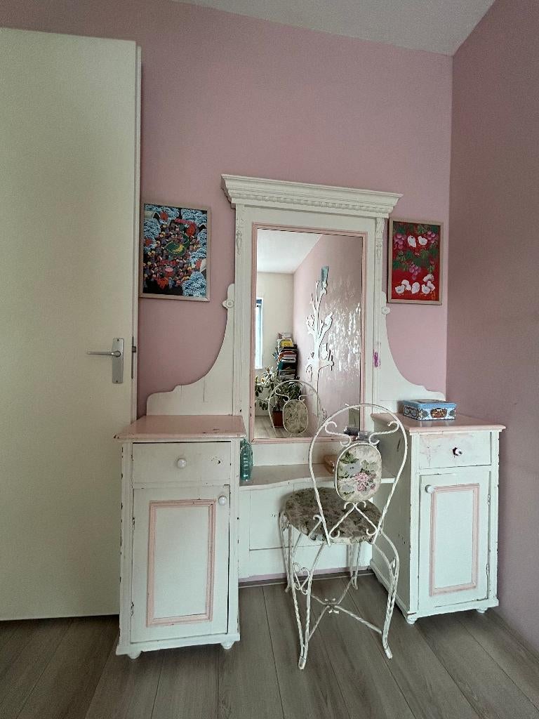 Vintage Kinderkast/kaptafel met spiegel, Kinderen en Baby's, Kinderkamer | Commodes en Kasten, Ophalen, Gebruikt, Kast, 105 cm of meer