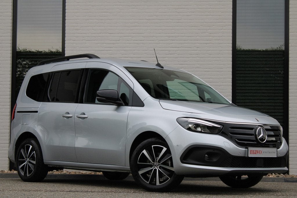 Mercedes-Benz EQT Tourer 200 Aut / Exclusive / Leer / Stoelv, Auto's, Mercedes-Benz, Bedrijf, Te koop, Overige modellen, Achteruitrijcamera
