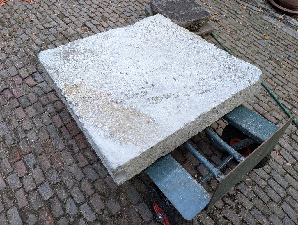 Historisch Hardsteen (afdek)plaat 80x80x12, Ophalen, Gebruikt, Overige typen, Natuursteen