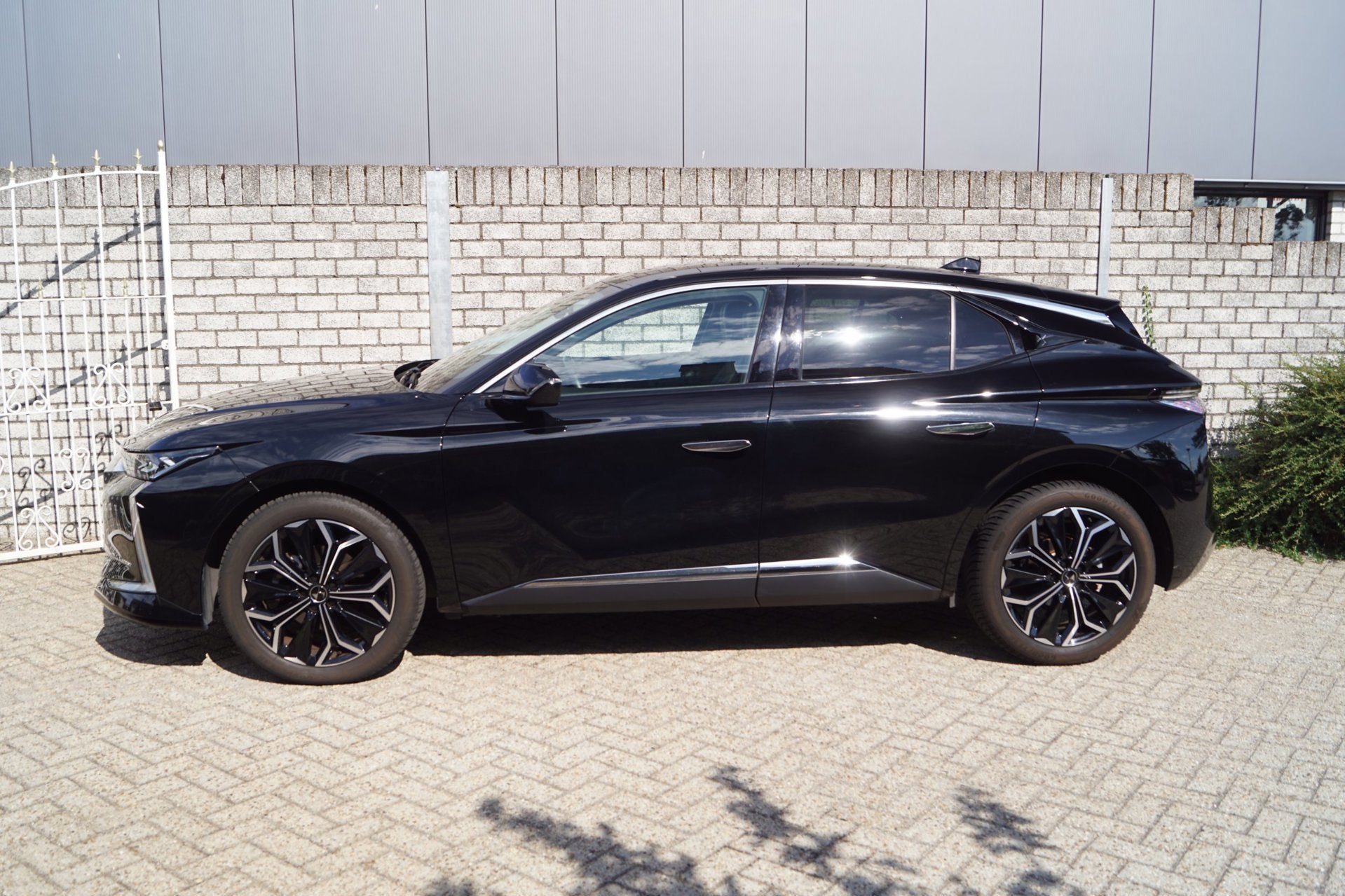 DS 4 1.2 PureTech Rivoli Autom Leder Sportst Stoelverw Marix, Auto's, DS, Dealer onderhouden, Gebruikt, 1199 cc, Startonderbreker