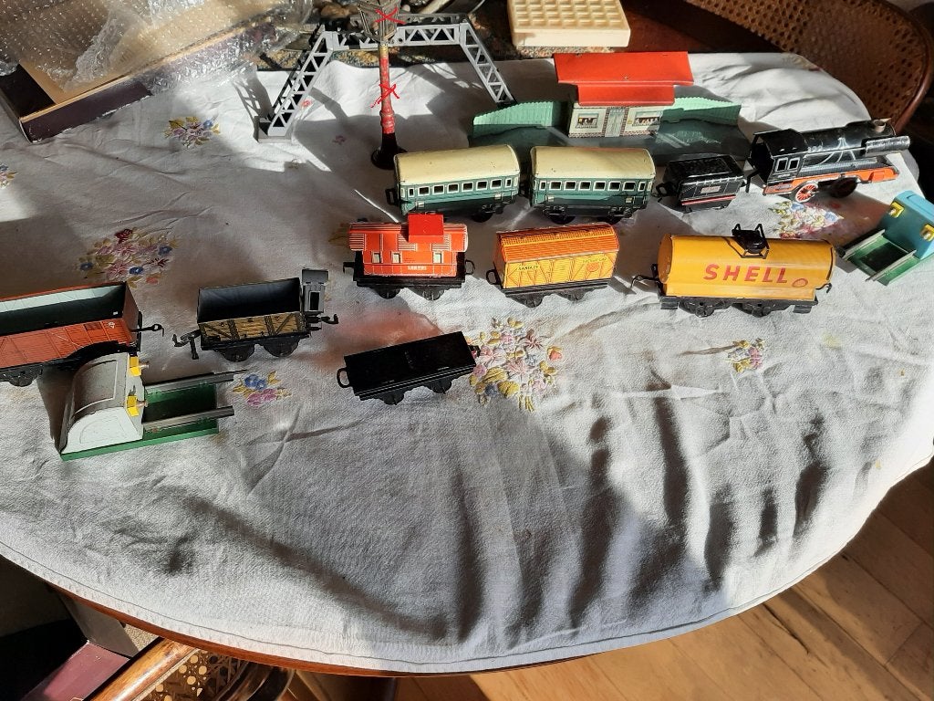Blikken spoor-0 stoomloc (Carl Bub), veel wagons en rails, Overige merken, Gelijkstroom, Ophalen of Verzenden, Gebruikt