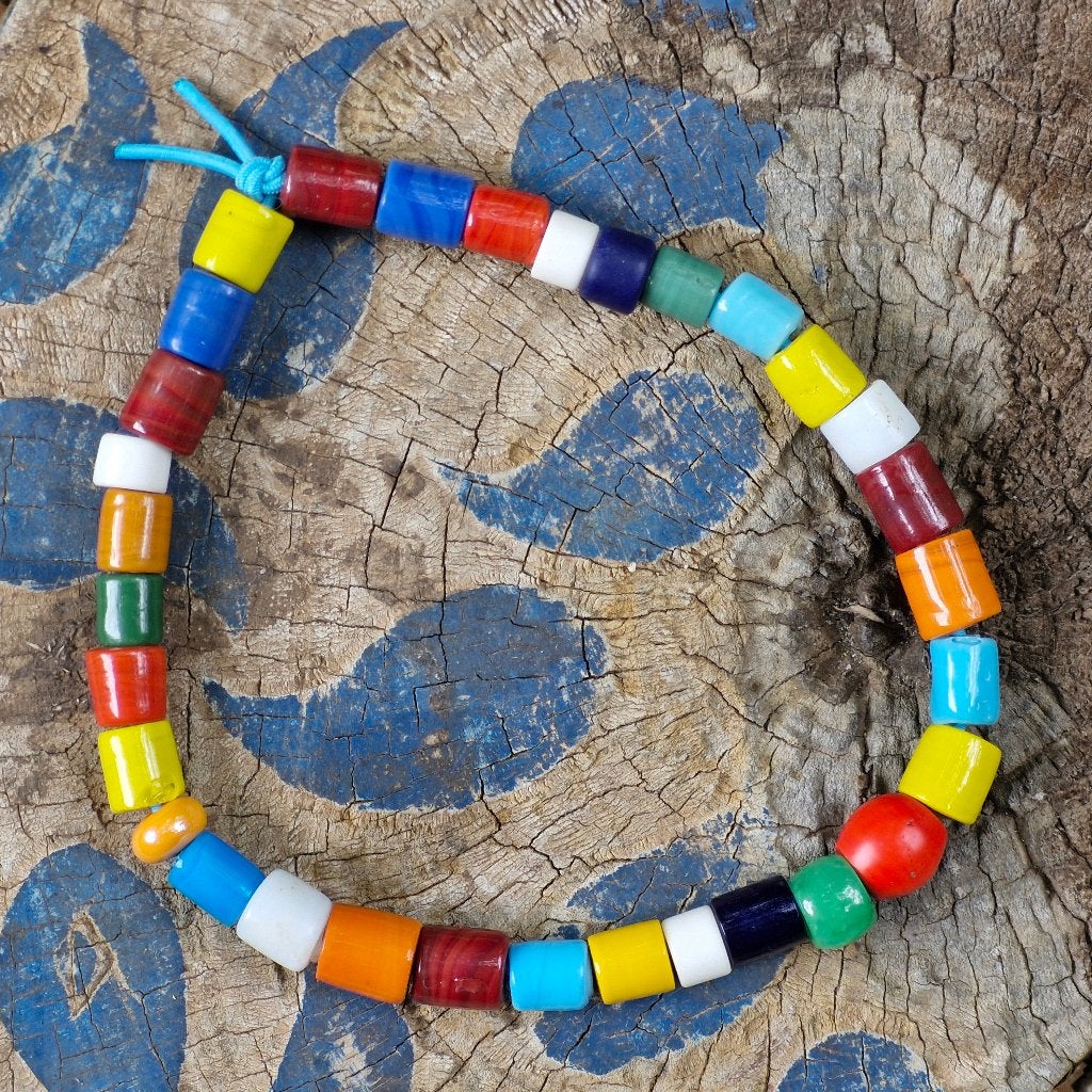 Kleurrijke ketting, Sieraden, Tassen en Uiterlijk, Kettingen, Ophalen of Verzenden, Nieuw, Overige materialen