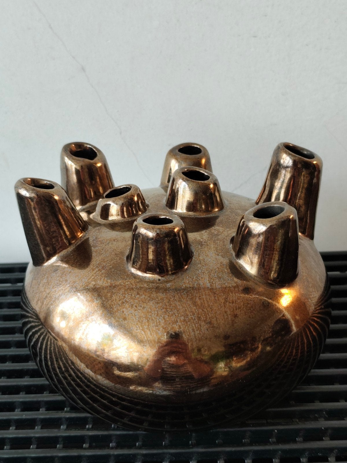 Brynxz bronskleurige keramieken tulpenvaas, 12 cm hoog, 12 cm, Overige kleuren, Ophalen of Verzenden, Zo goed als nieuw