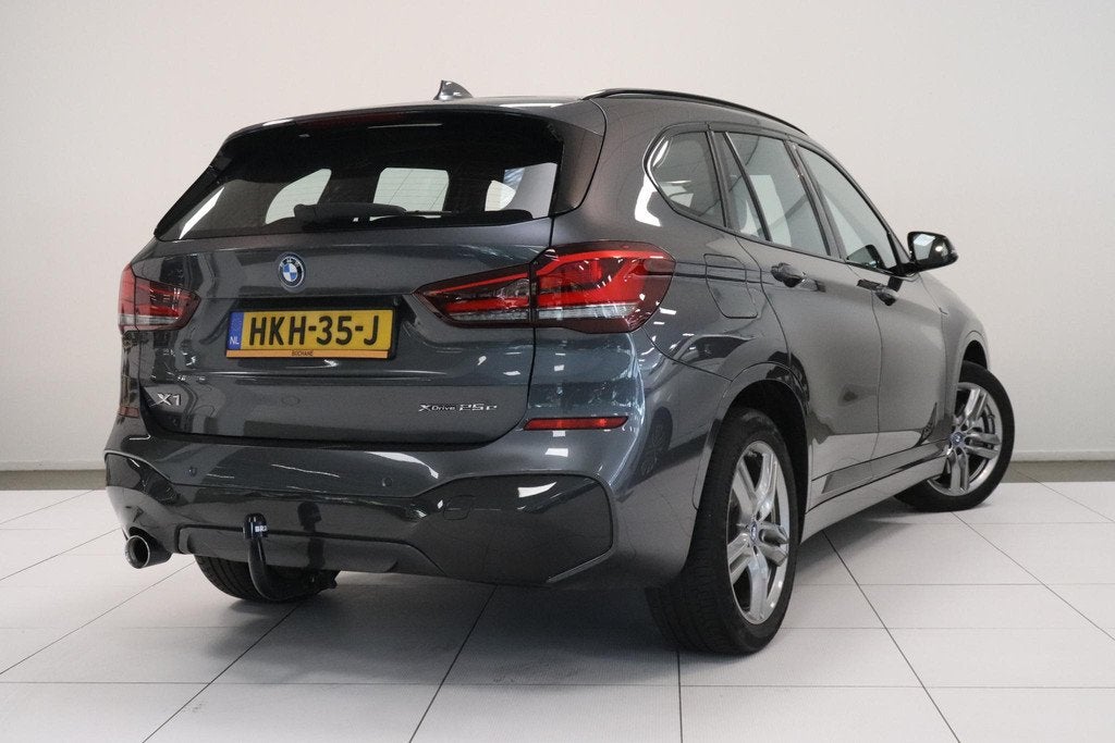 BMW X1 xDrive25e Executive | Climate control | Navigatie | P, Auto's, BMW, Gebruikt, Met garantie (alle), Leder en Stof, Plug-in hybride